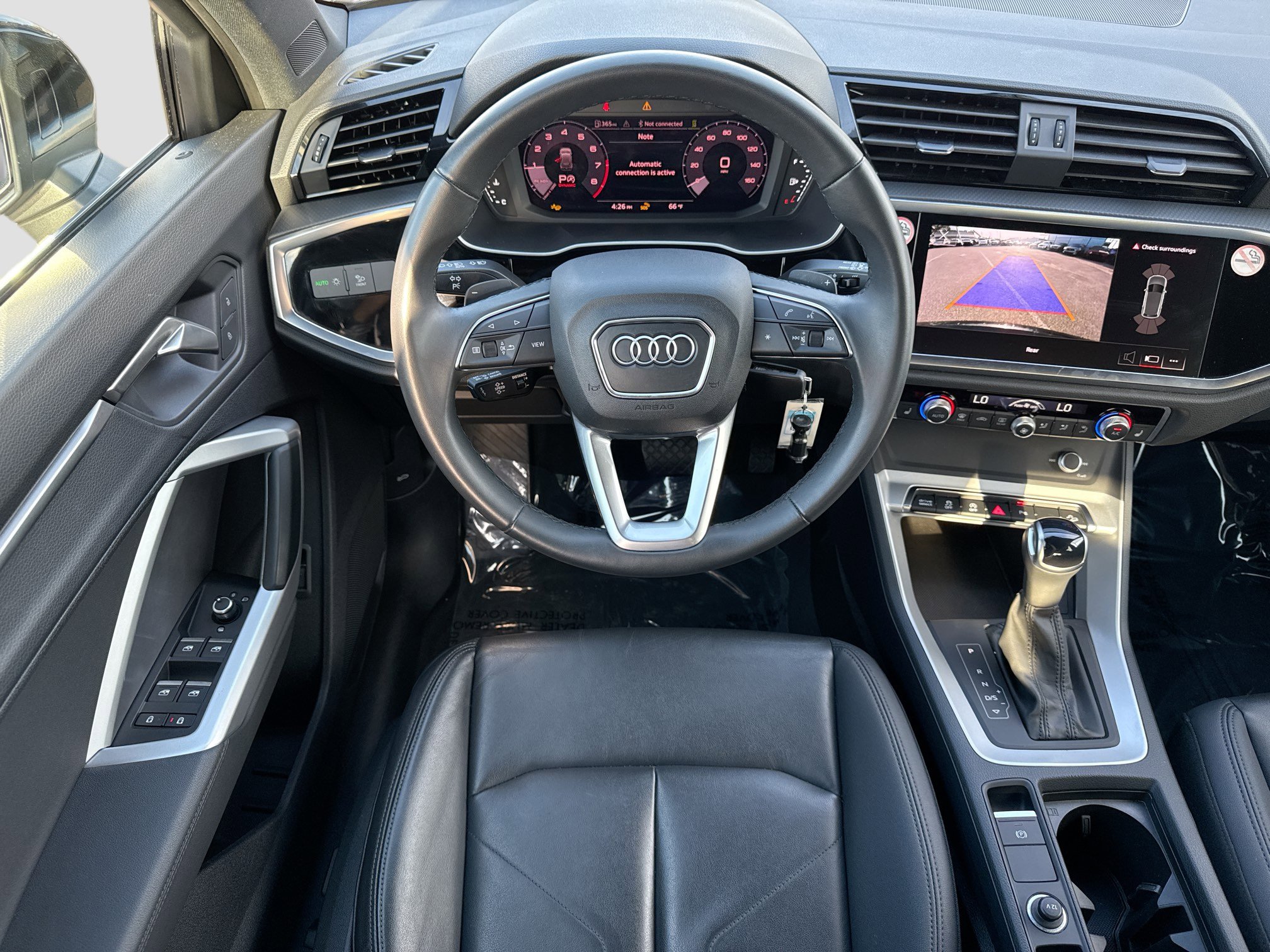 Used 2025 Audi Q3 2.0T Premium image 16