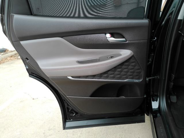 Used 2020 Hyundai Santa Fe SEL w/ Convenience + Premium Package FWD image 19