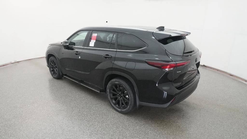 New 2026 Toyota Highlander XLE image 14