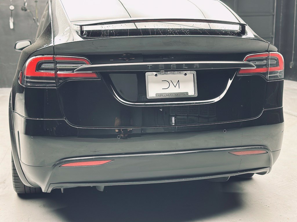 Used 2016 Tesla Model X 90D AWD/4WD image 16