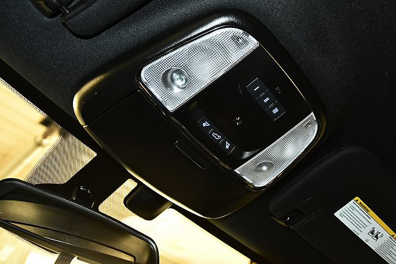 Used 2021 Jeep Grand Cherokee Laredo X AWD/4WD image 24