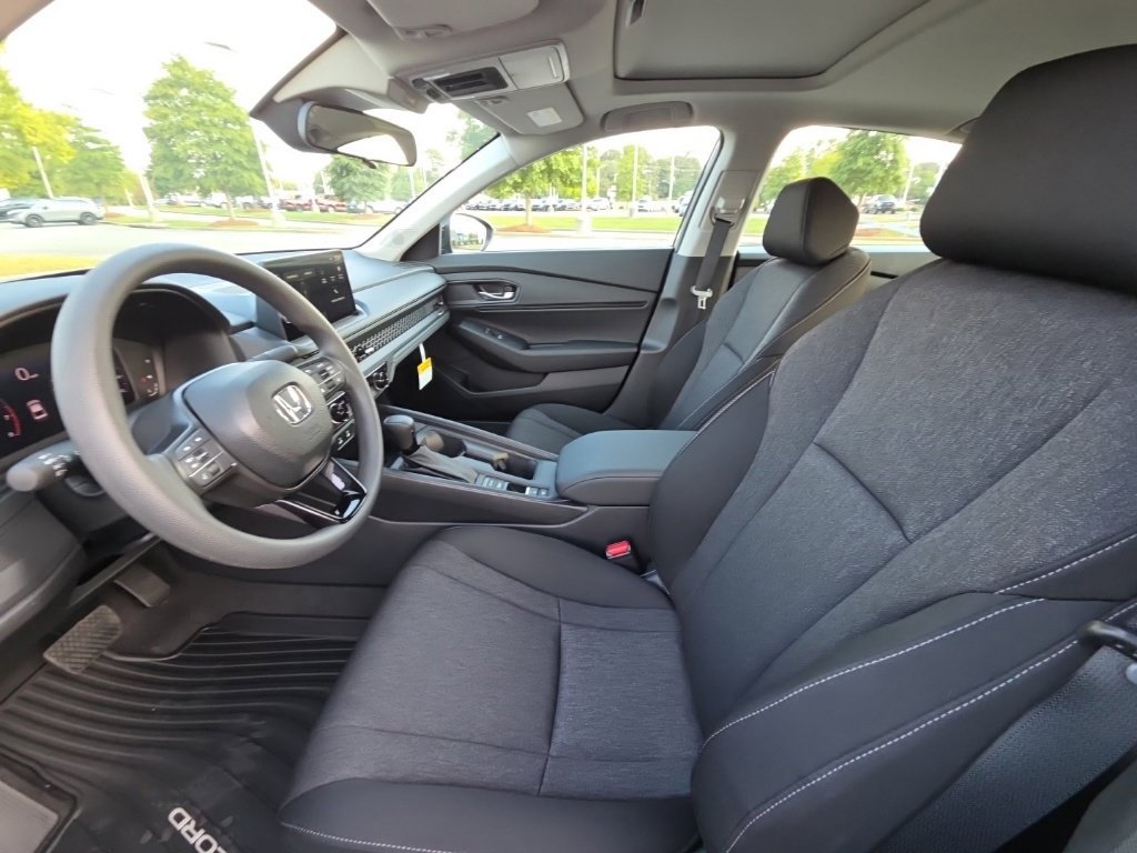 New 2026 Honda Accord SE image 24