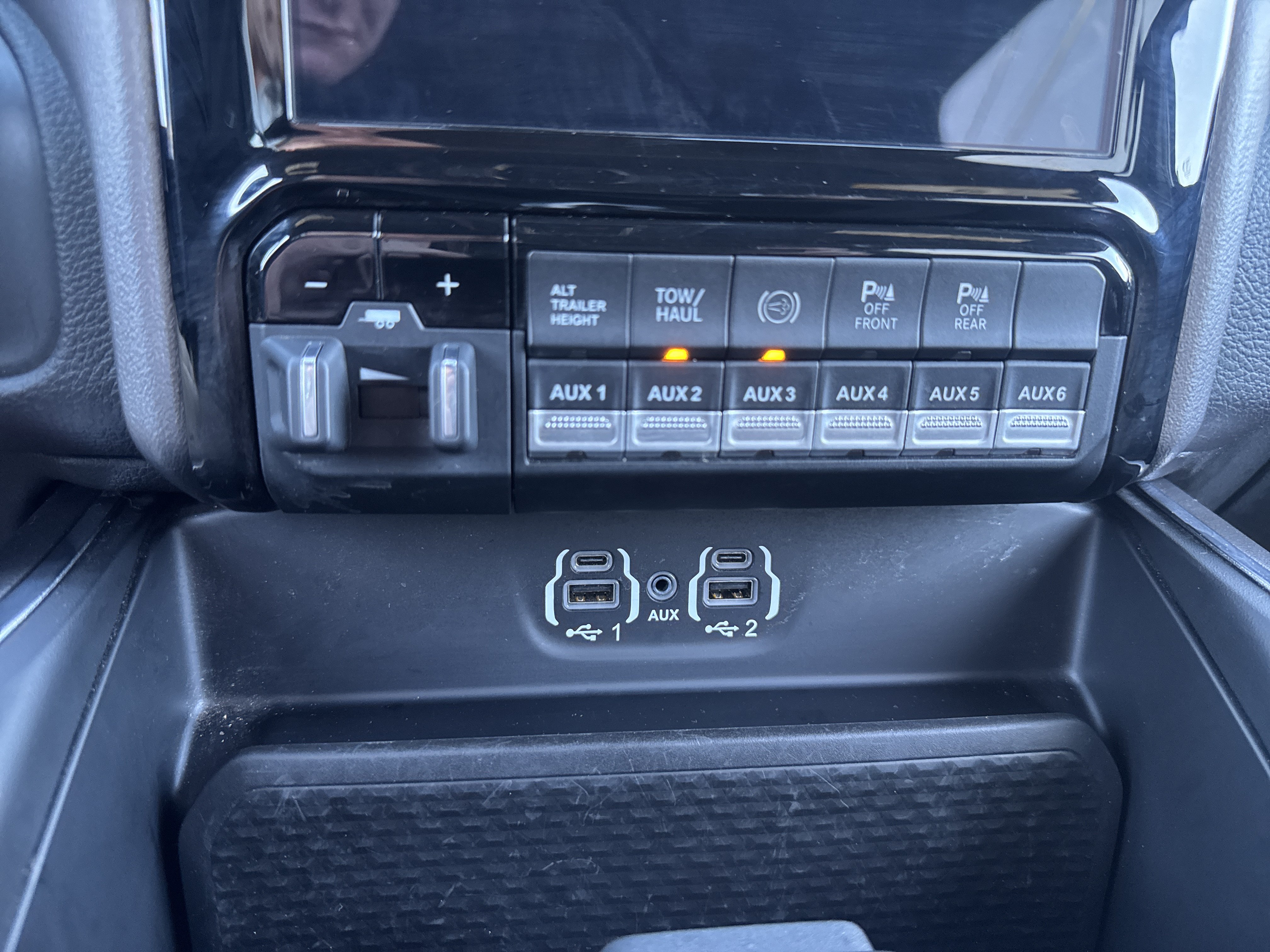 Used 2023 RAM 2500 Laramie AWD/4WD image 28