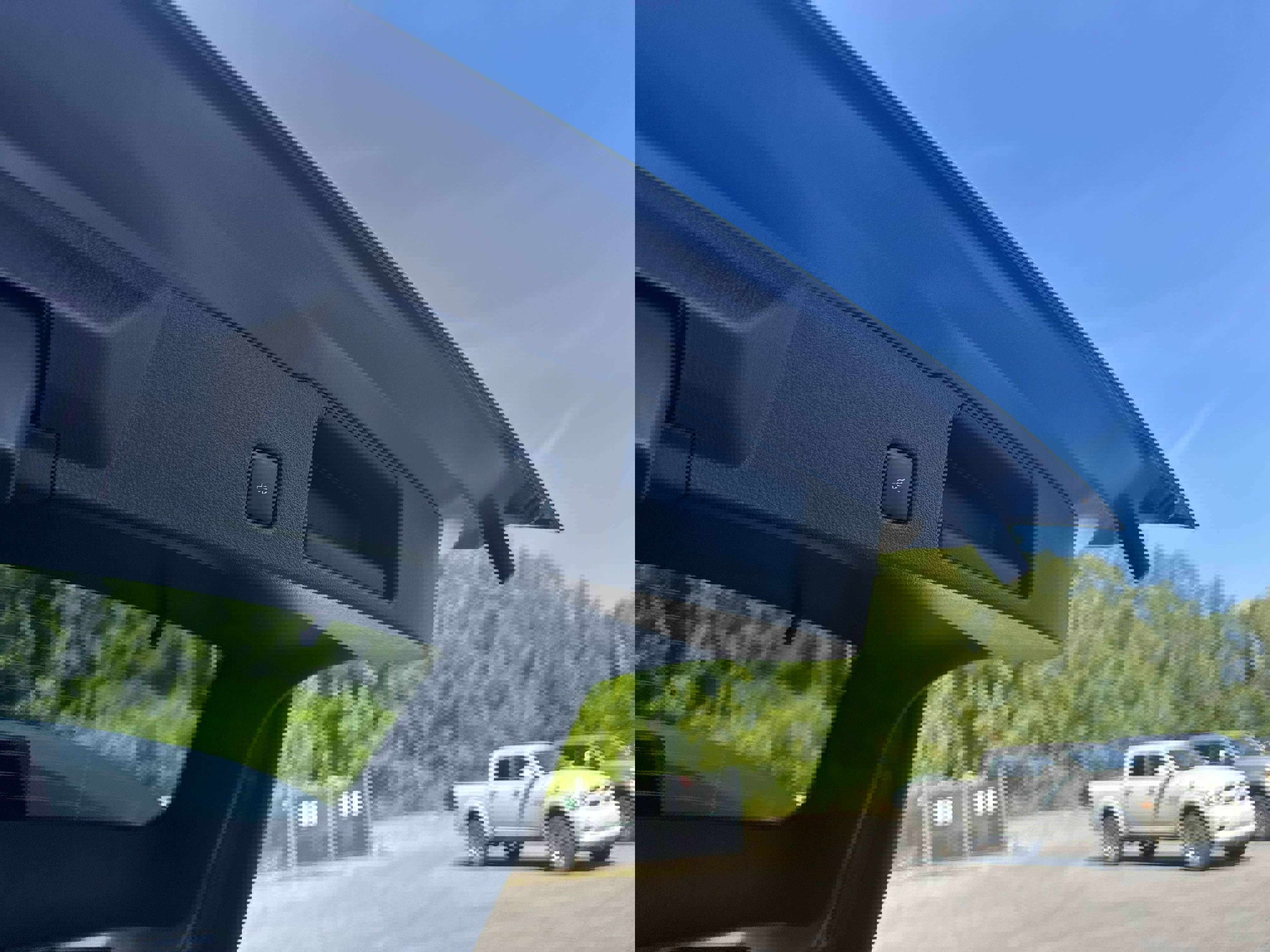 New 2025 Ford Escape SE image 28