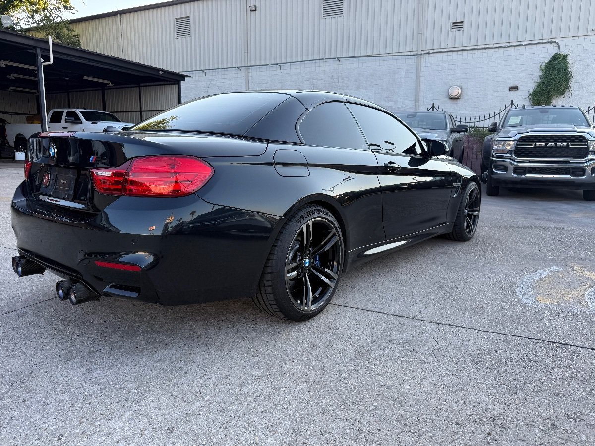 Used 2015 BMW M4 Convertible RWD image 4
