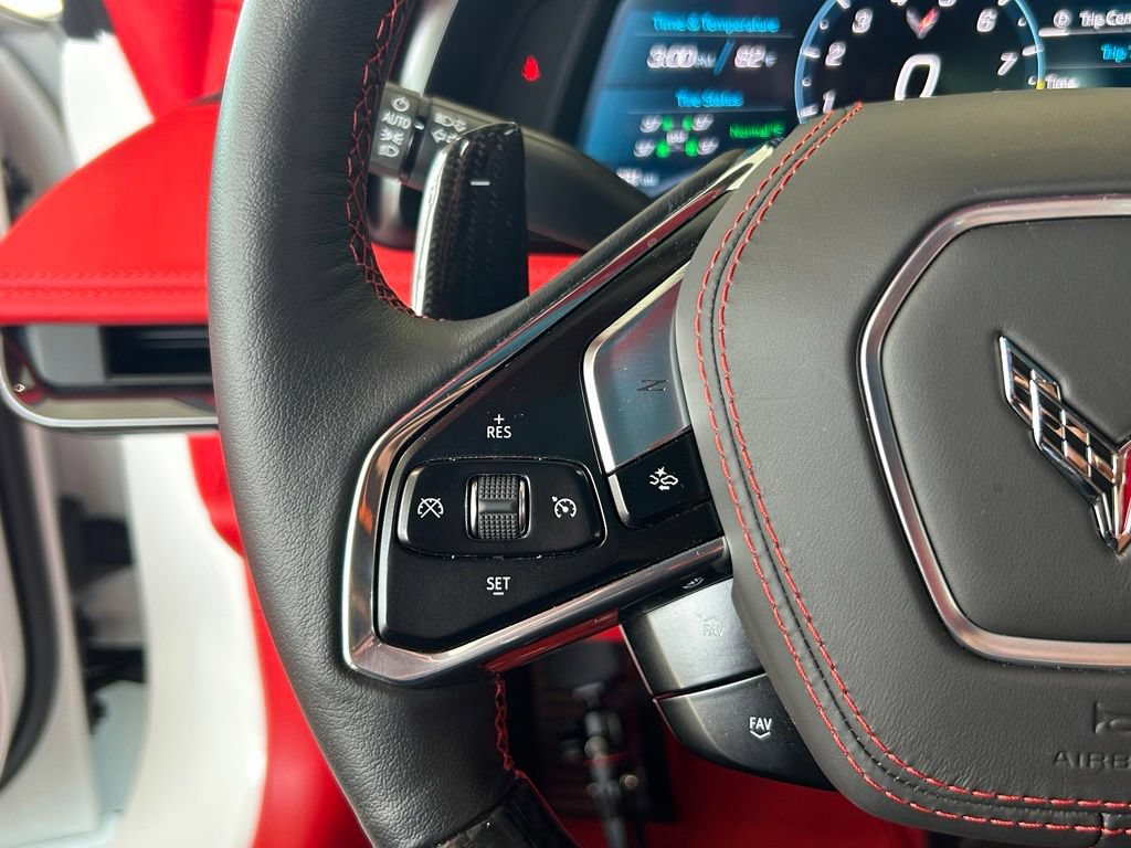 Used 2024 Chevrolet Corvette Z06 w/ Z07 Performance Package RWD image 33