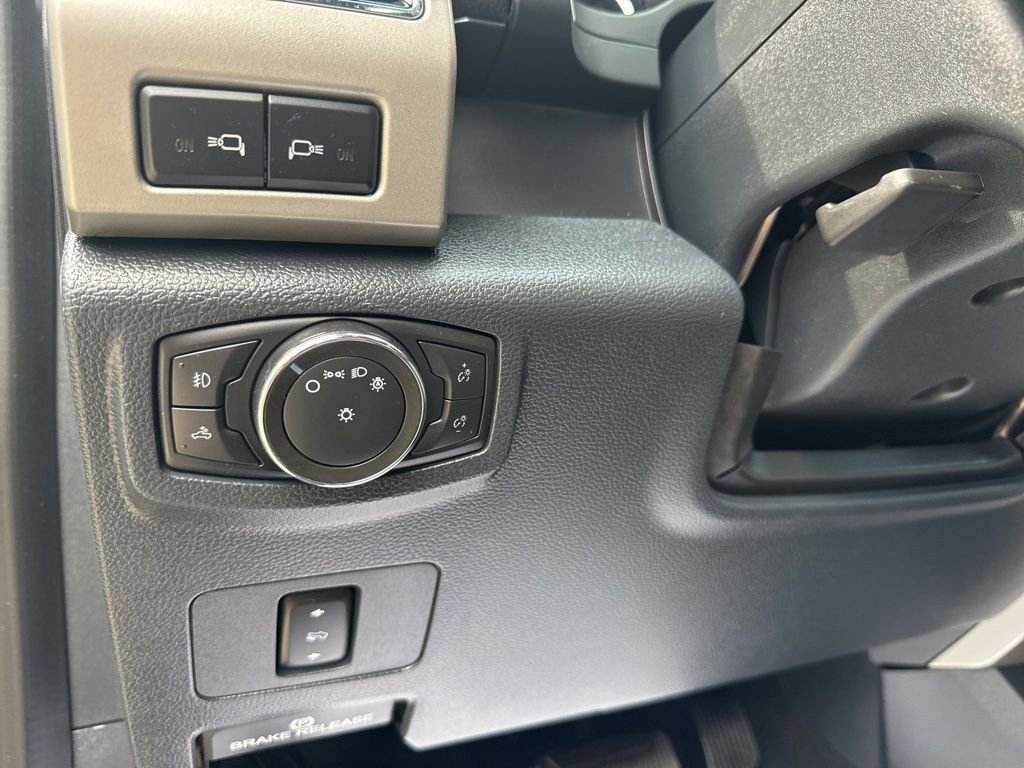 Used 2022 Ford F450 Lariat image 15