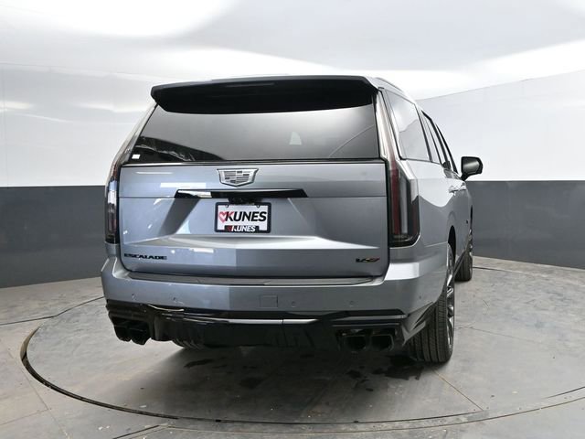 Used 2025 Cadillac Escalade V image 9