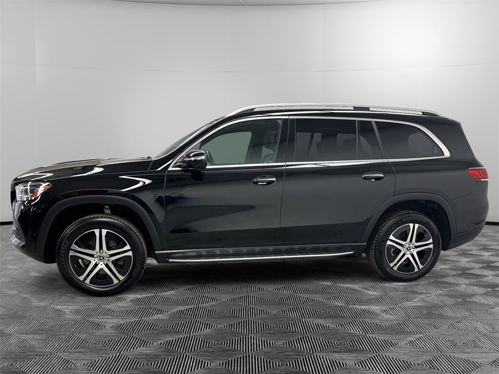 Used 2023 Mercedes-Benz GLS 450 4MATIC image 2