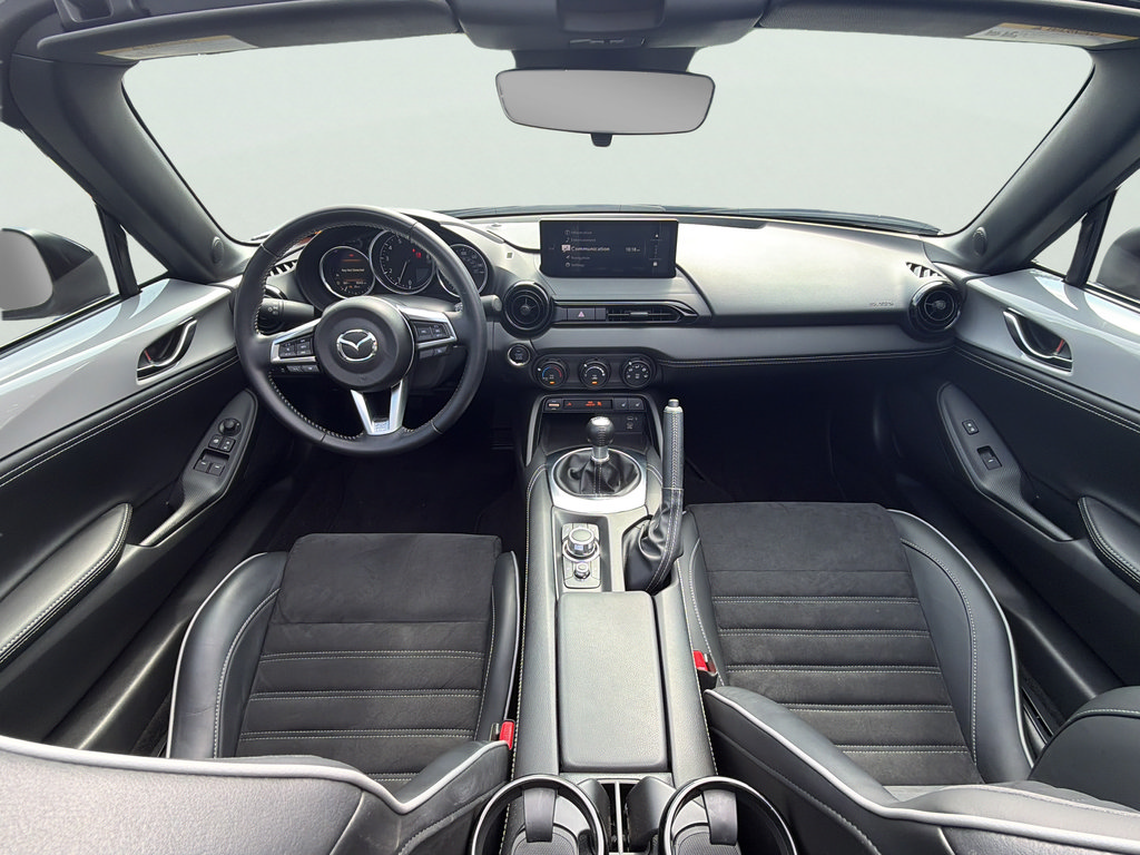 Certified 2024 MAZDA MX-5 Miata RF Club RWD image 29