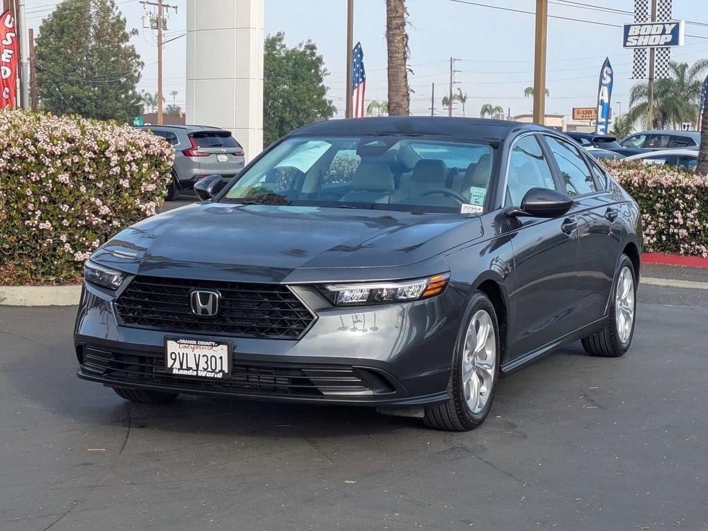 Certified 2025 Honda Accord LX image 4