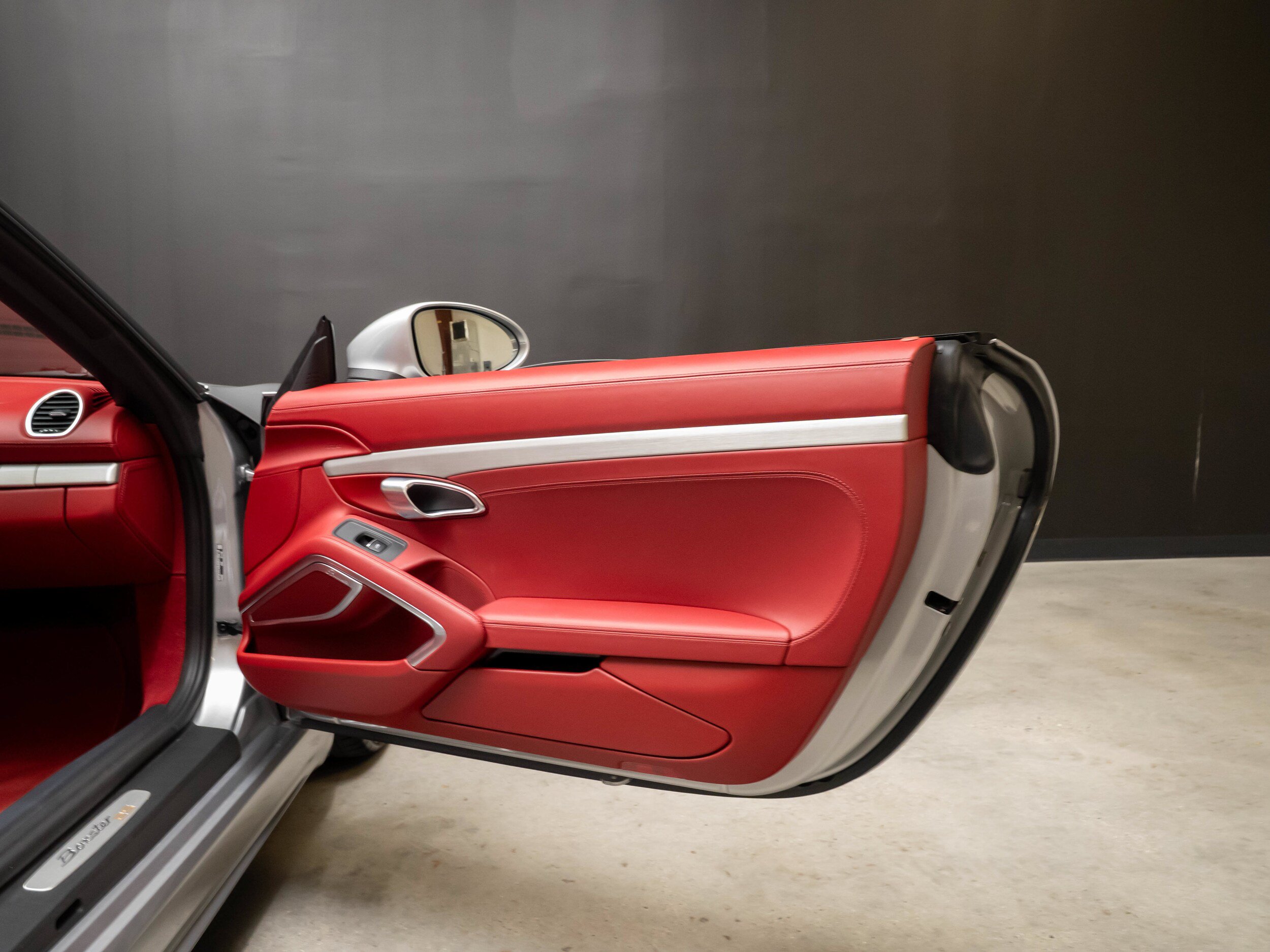 Certified 2022 Porsche 718 Boxster RWD image 32