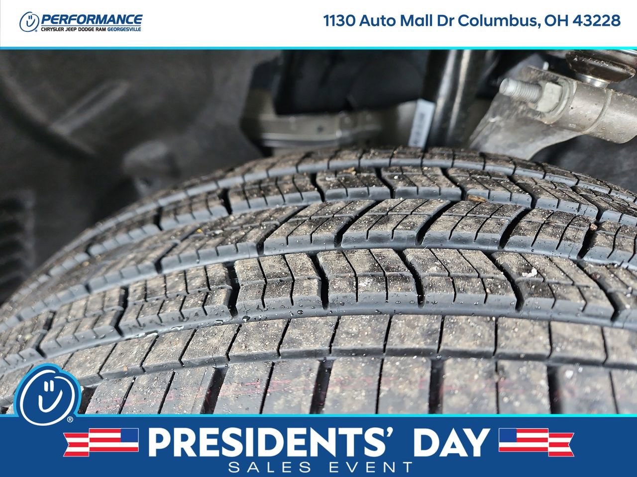 New 2026 Jeep Grand Cherokee Laredo image 10