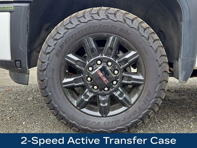 Used 2025 GMC Sierra 2500 AT4 AWD/4WD image 30