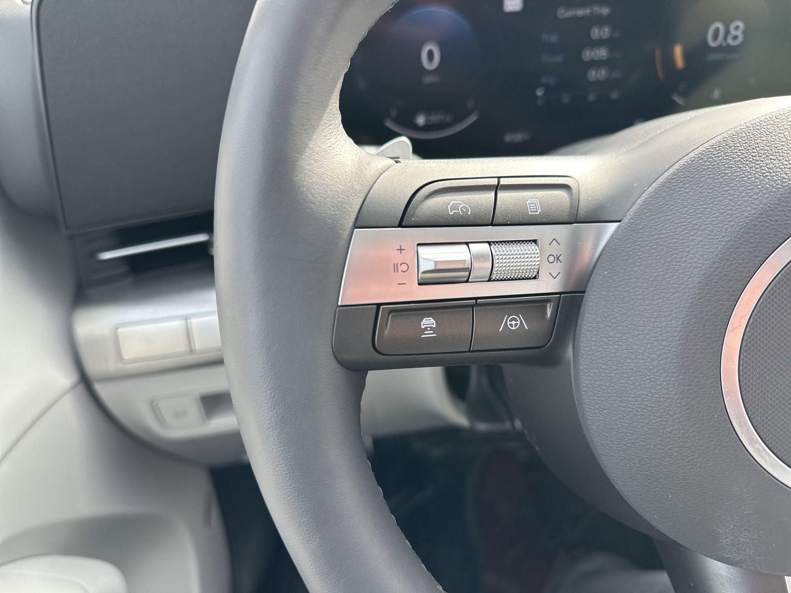 Used 2025 Hyundai Kona Limited image 43