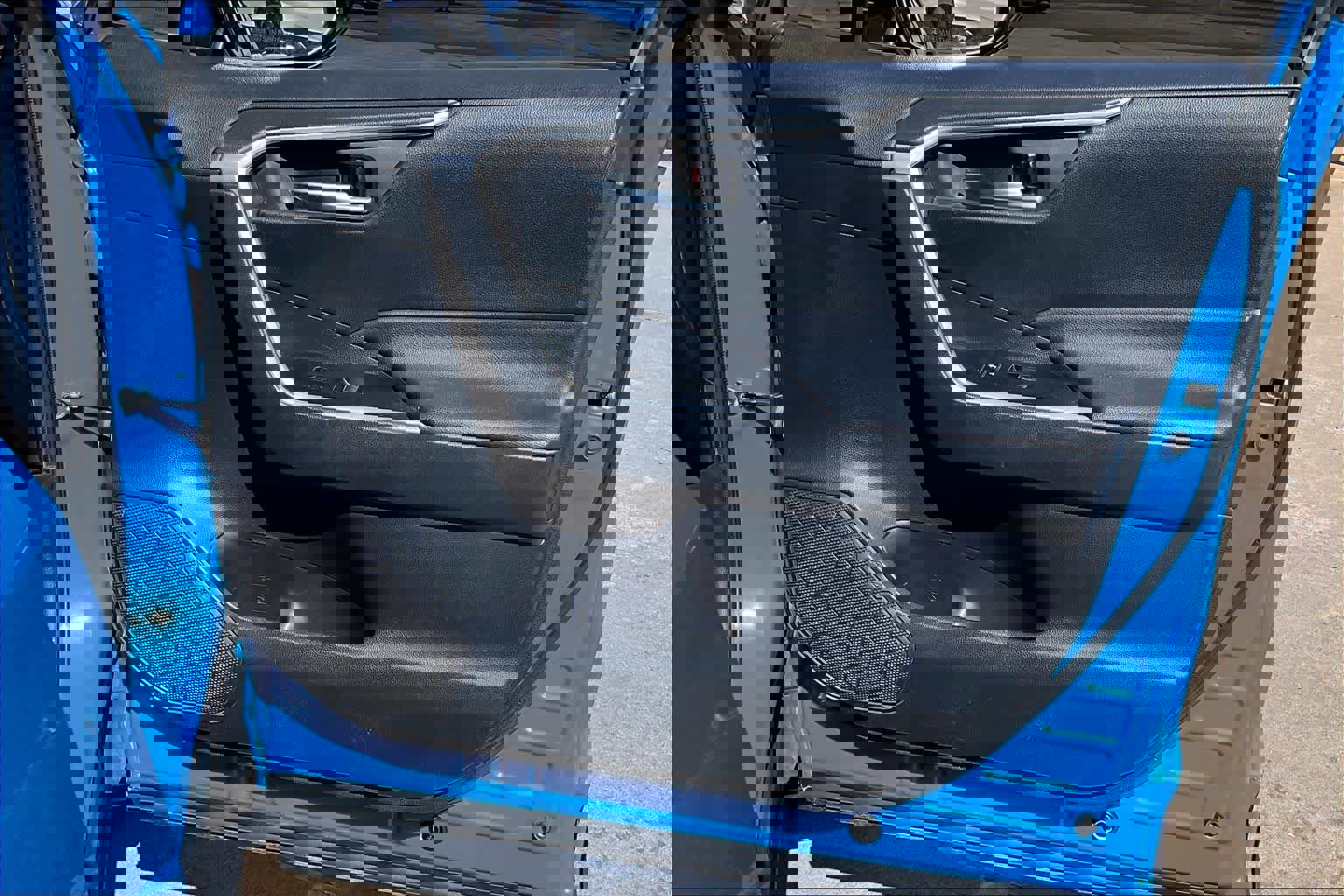 Used 2021 Toyota RAV4 XLE Premium image 26