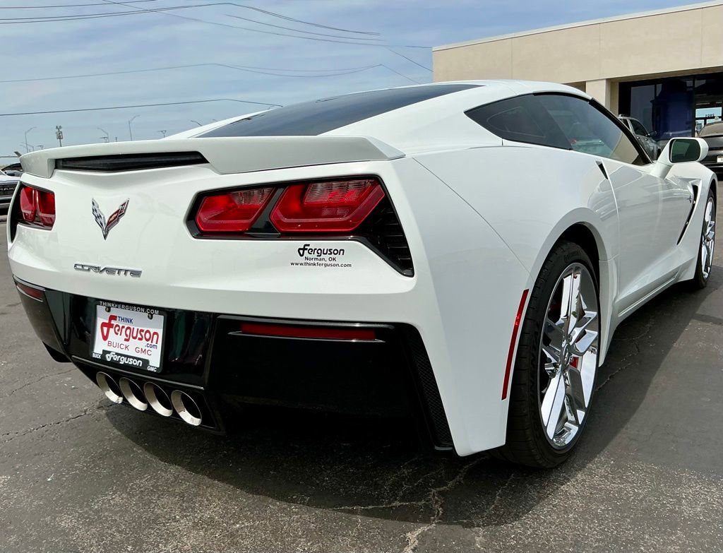 Used 2016 Chevrolet Corvette Stingray Coupe w/ 2LT Preferred Equipment Group image 23