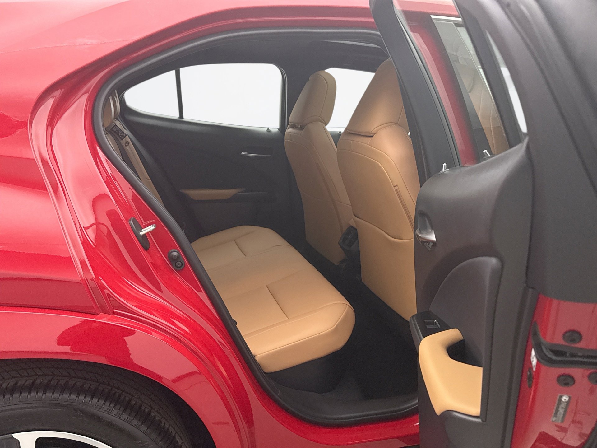 Used 2025 Lexus UX 300h AWD w/ Cold Area Package image 19