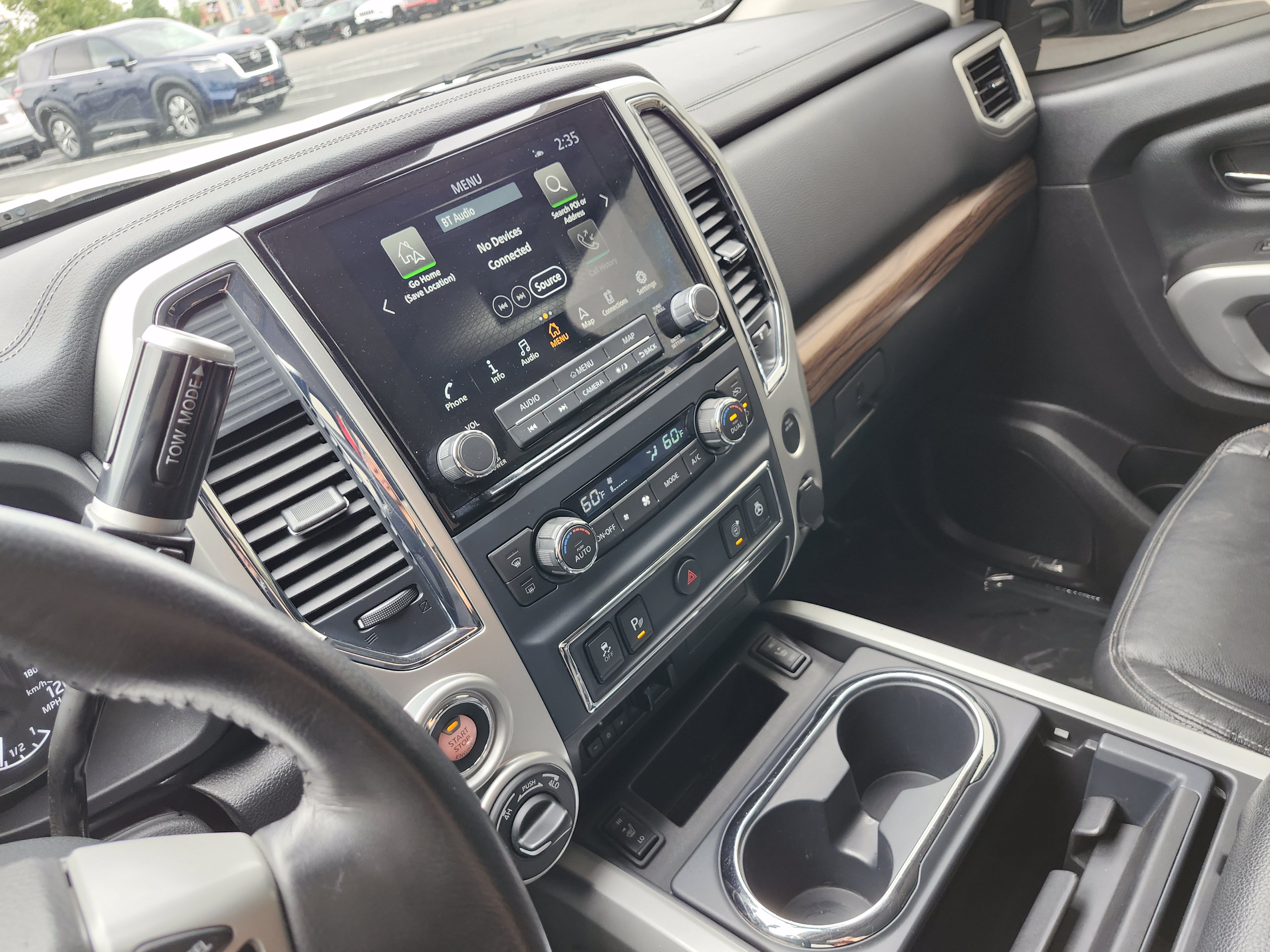 Used 2021 Nissan Titan SL w/ Moonroof Package AWD/4WD image 36