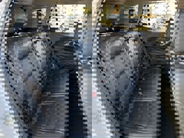 Used 2019 GMC Terrain SLT w/ Preferred Package image 31