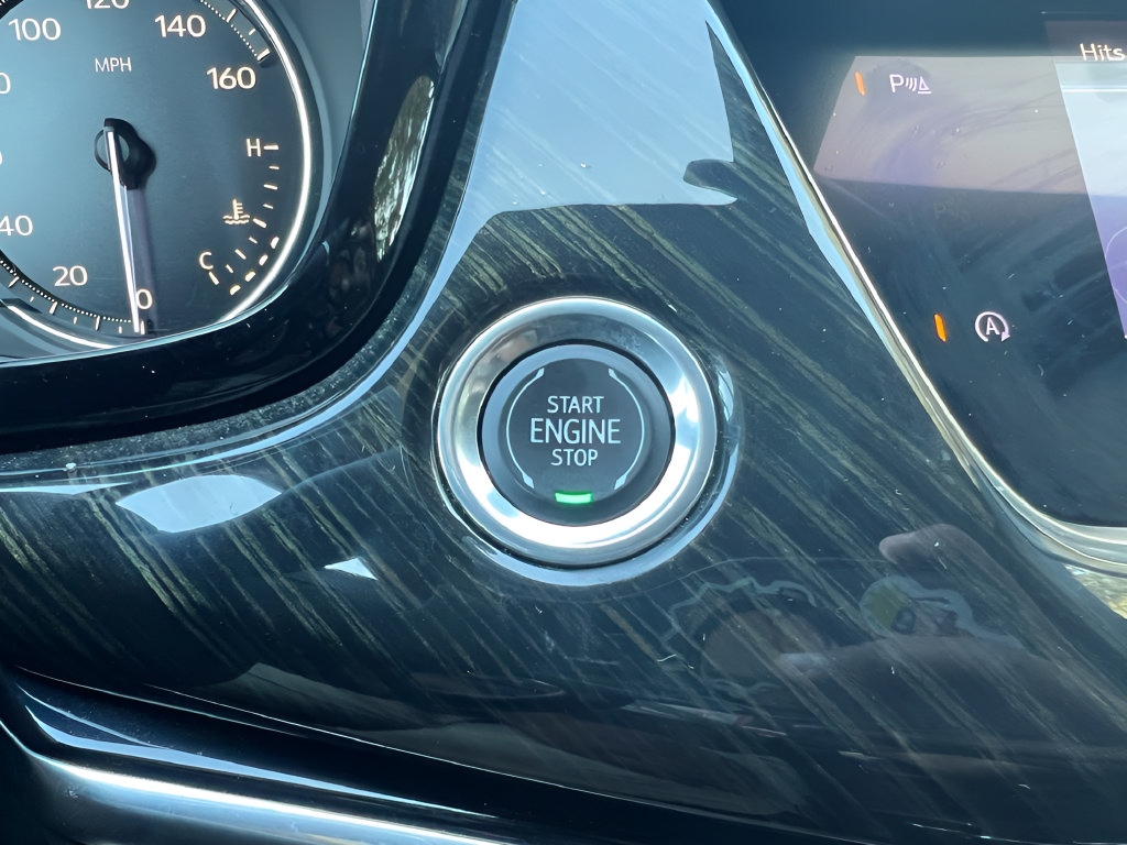 Used 2020 Cadillac XT6 Premium Luxury FWD image 24