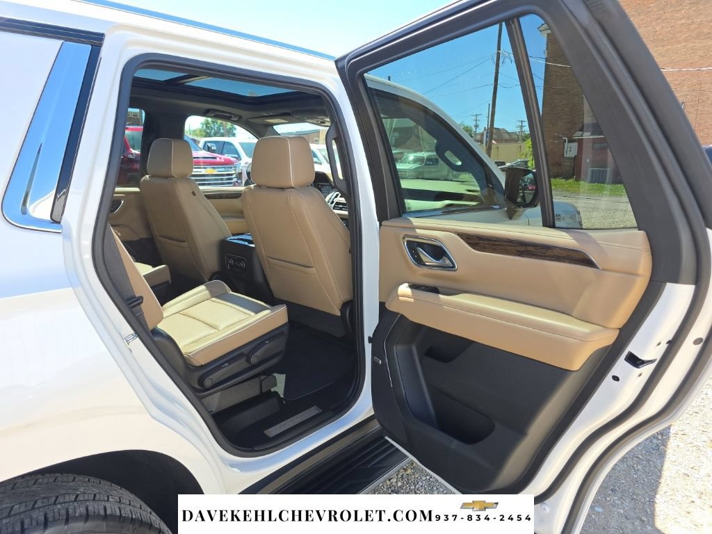 Used 2021 Chevrolet Tahoe Premier AWD/4WD image 26