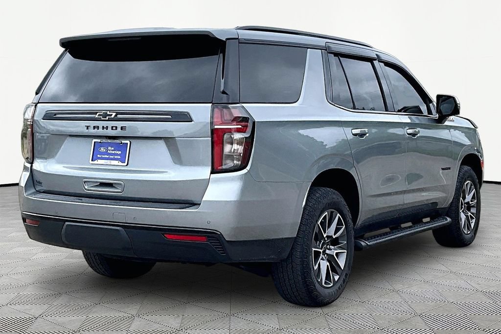 Used 2024 Chevrolet Tahoe Z71 w/ Luxury Package AWD/4WD image 2