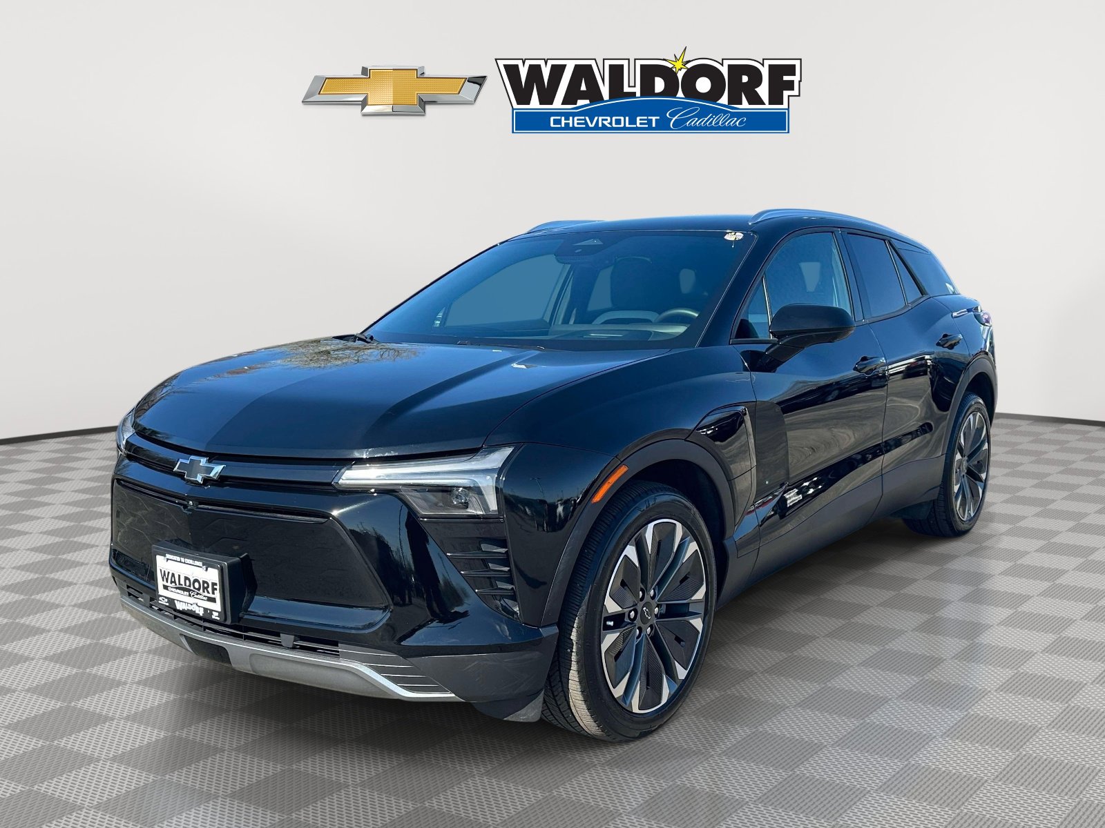 Used 2025 Chevrolet Blazer EV LT AWD/4WD image 3