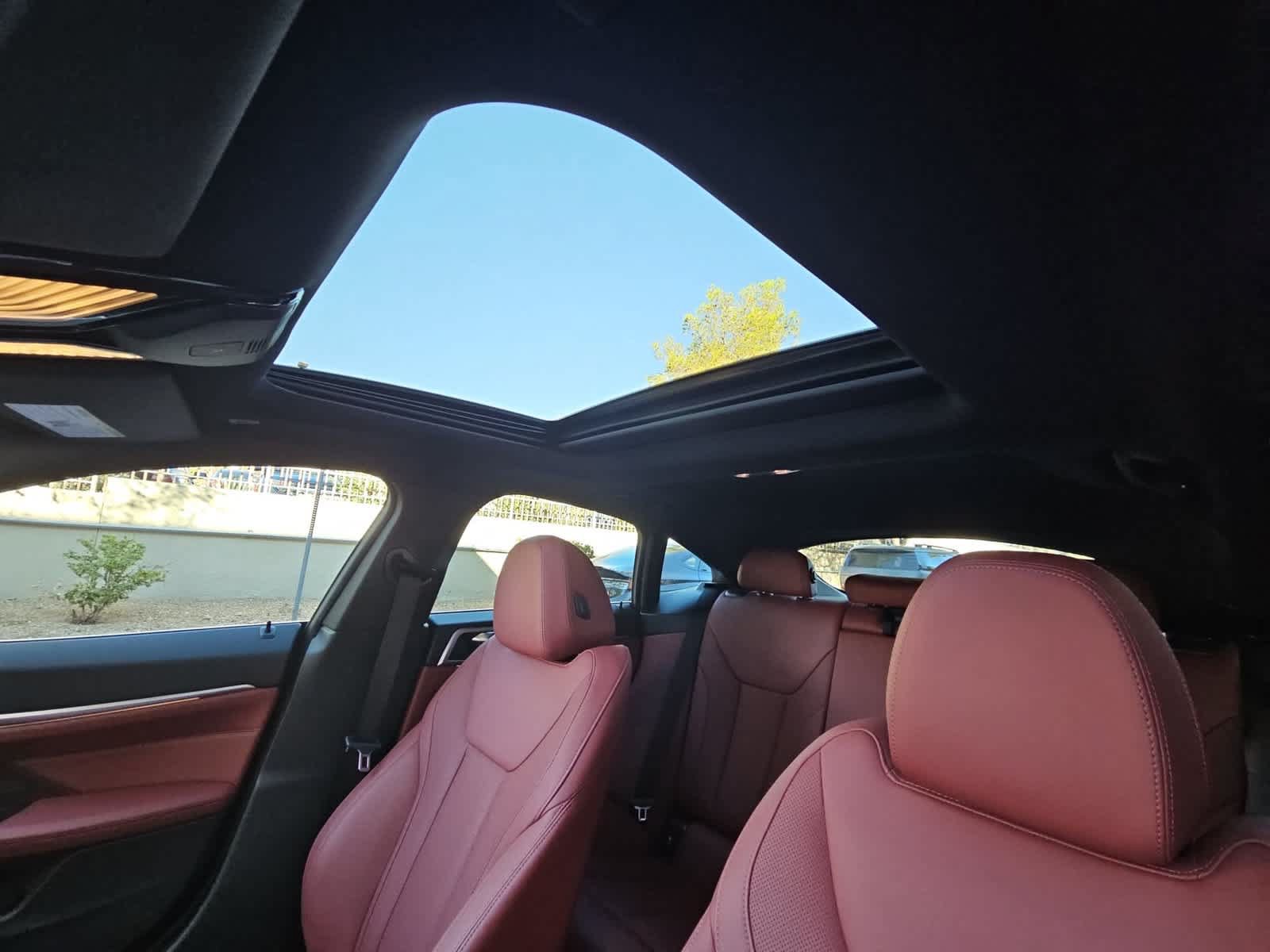 Used 2024 BMW i4 eDrive40 w/ Premium Package RWD image 29