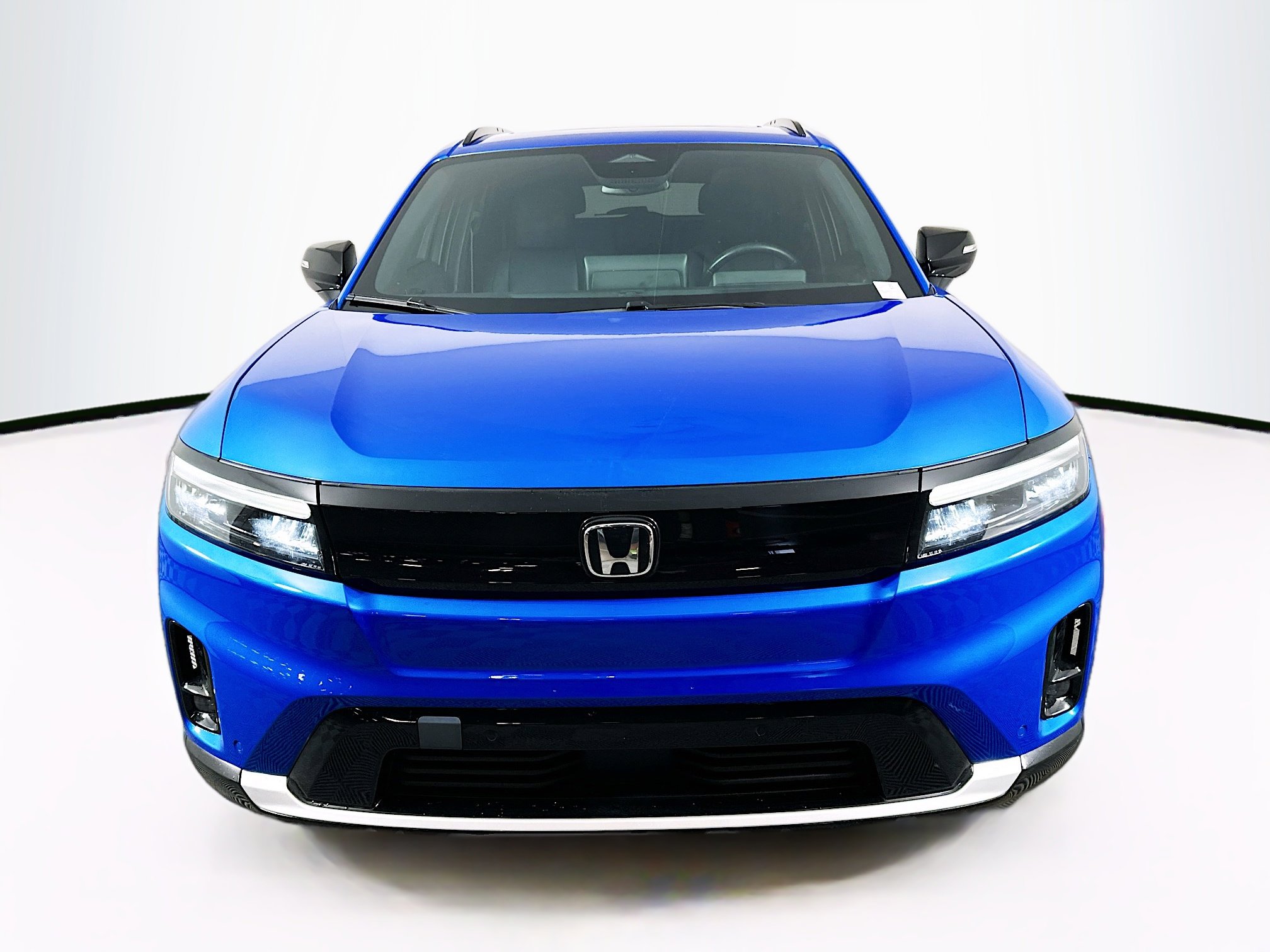 Used 2024 Honda Prologue Touring image 2