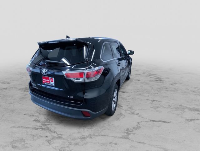 Used 2015 Toyota Highlander XLE image 9