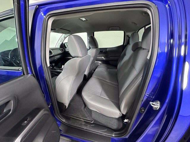 Used 2023 Toyota Tacoma SR5 AWD/4WD image 18