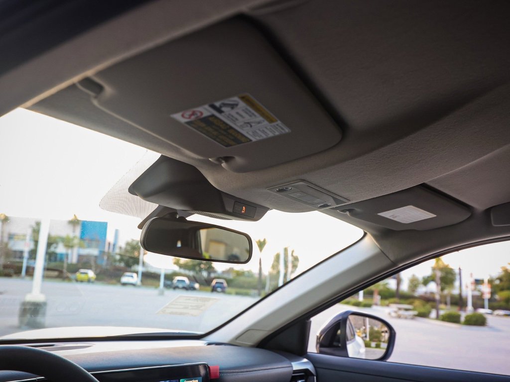 New 2026 Nissan Kicks SV image 13