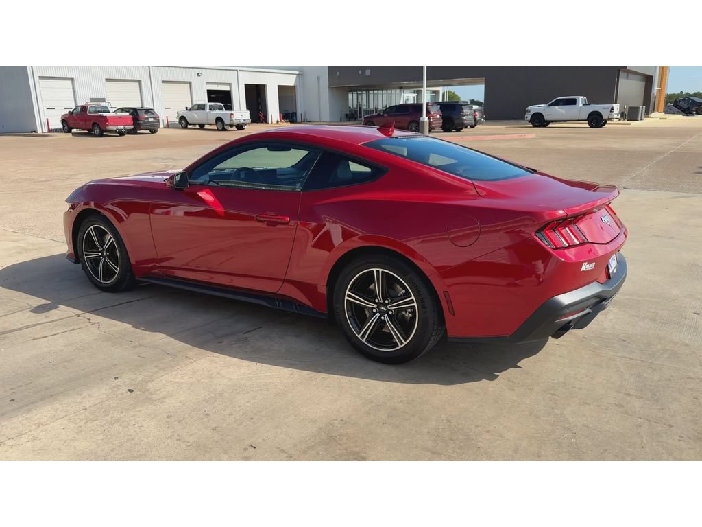 Used 2024 Ford Mustang Coupe RWD image 6
