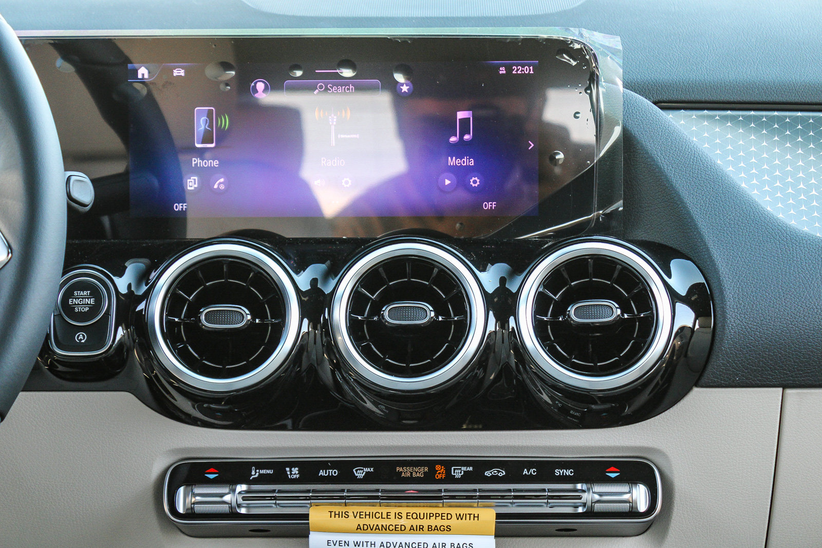 New 2026 Mercedes-Benz GLA 250 4MATIC image 12