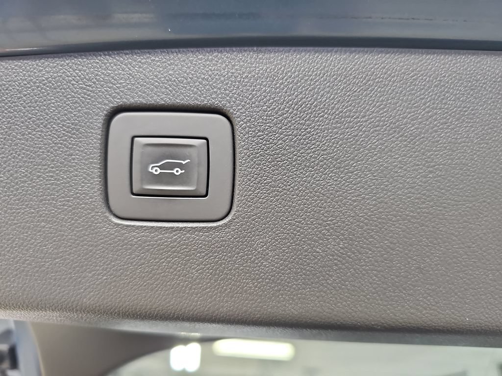 Used 2024 Buick Envista Preferred w/ Convenience I Package FWD image 17