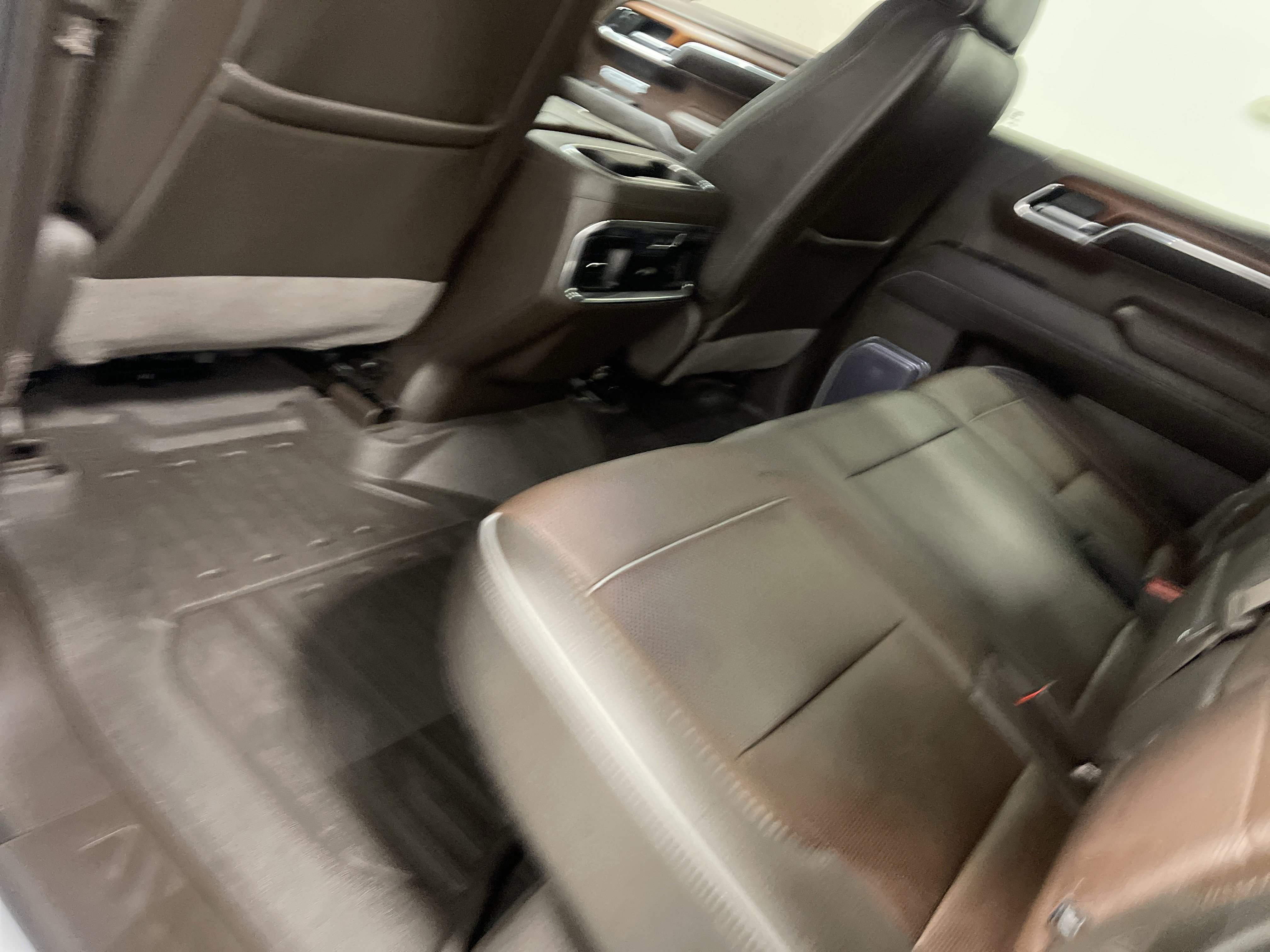 Used 2023 GMC Sierra 1500 Denali w/ Technology Package AWD/4WD image 17