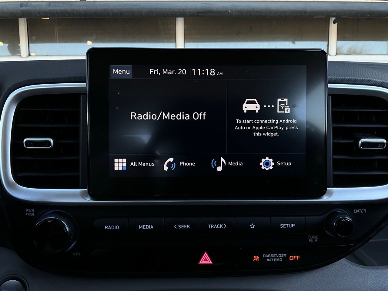 Used 2025 Hyundai Venue SEL image 29