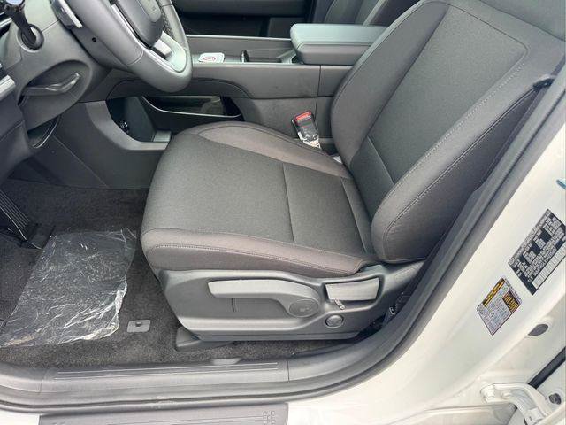 New 2027 Hyundai Santa Fe SE FWD image 7