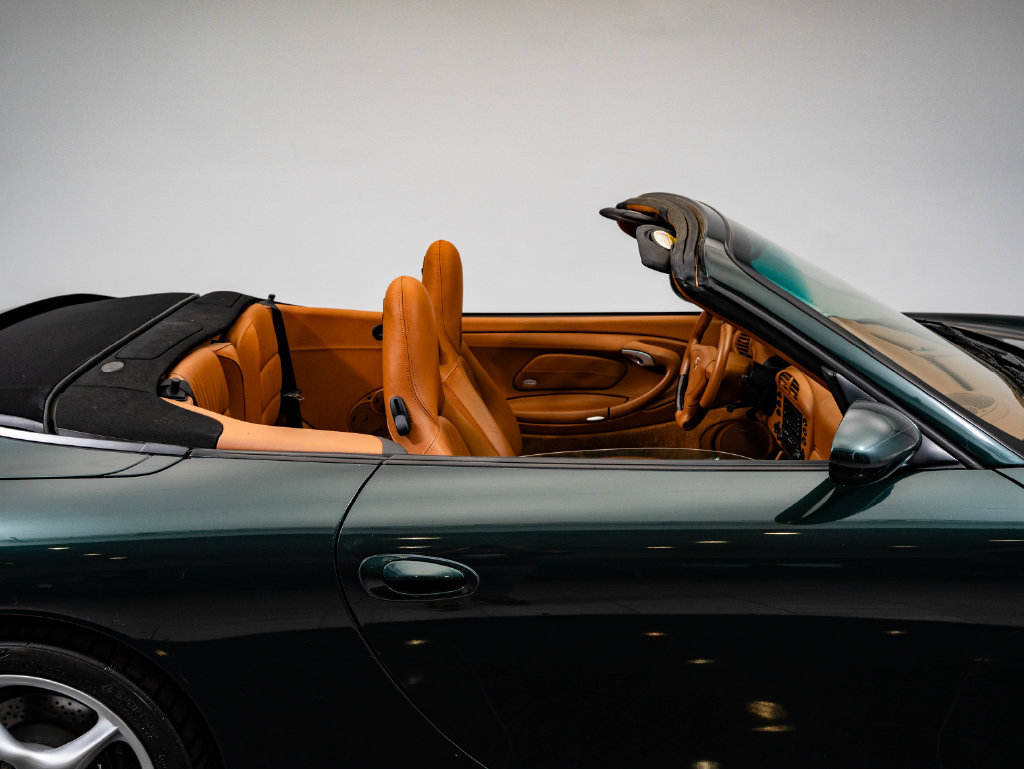 Used 2003 Porsche 911 Carrera RWD image 25