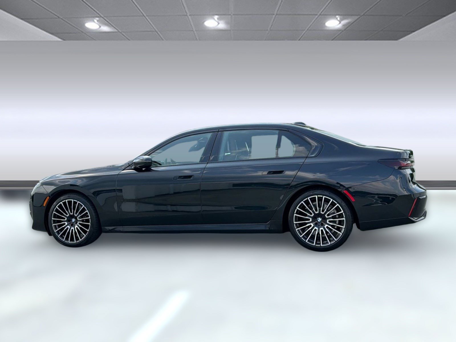 New 2026 BMW 740i xDrive AWD/4WD image 2