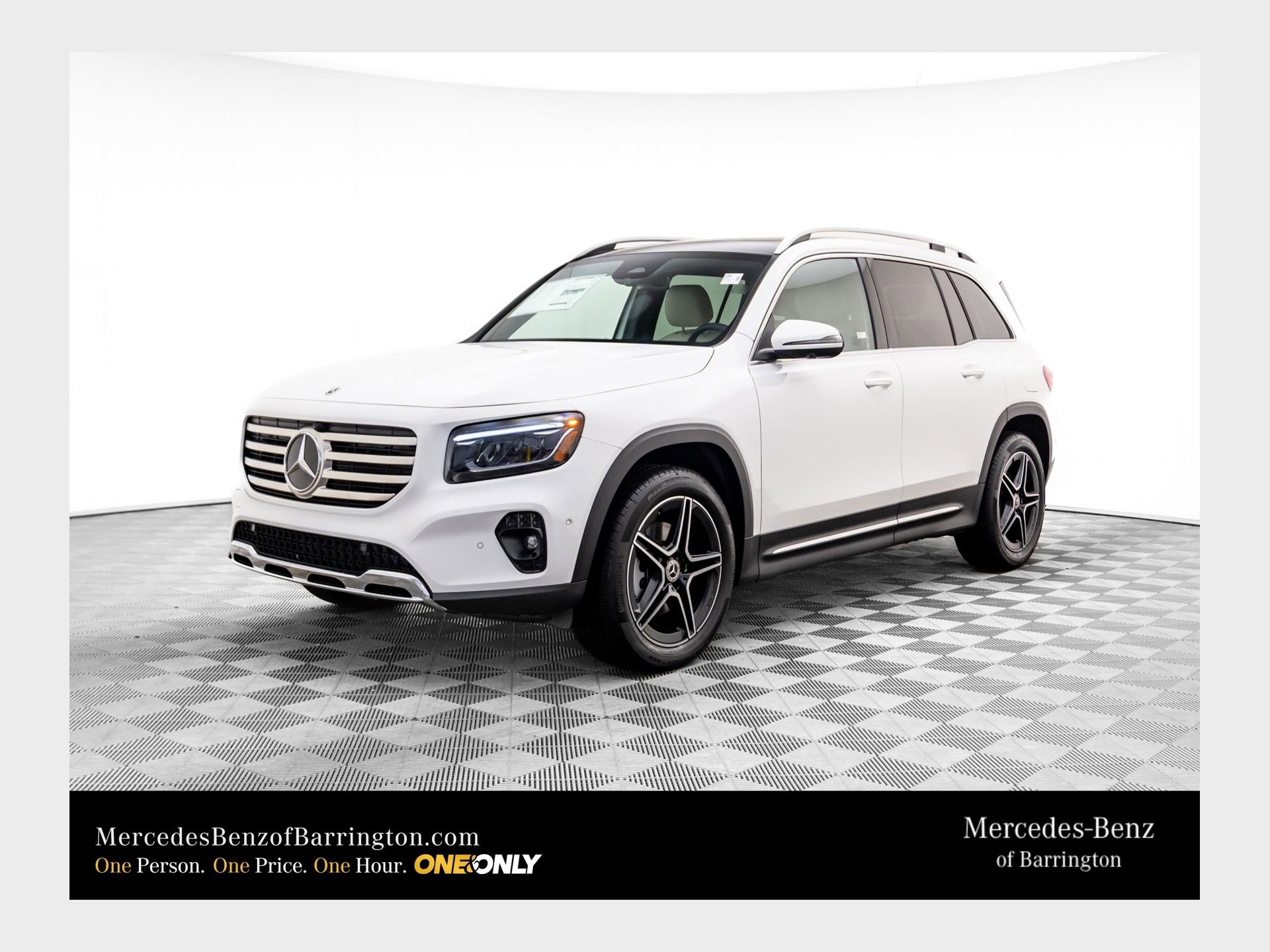 New 2026 Mercedes-Benz GLB 250 4MATIC image 1