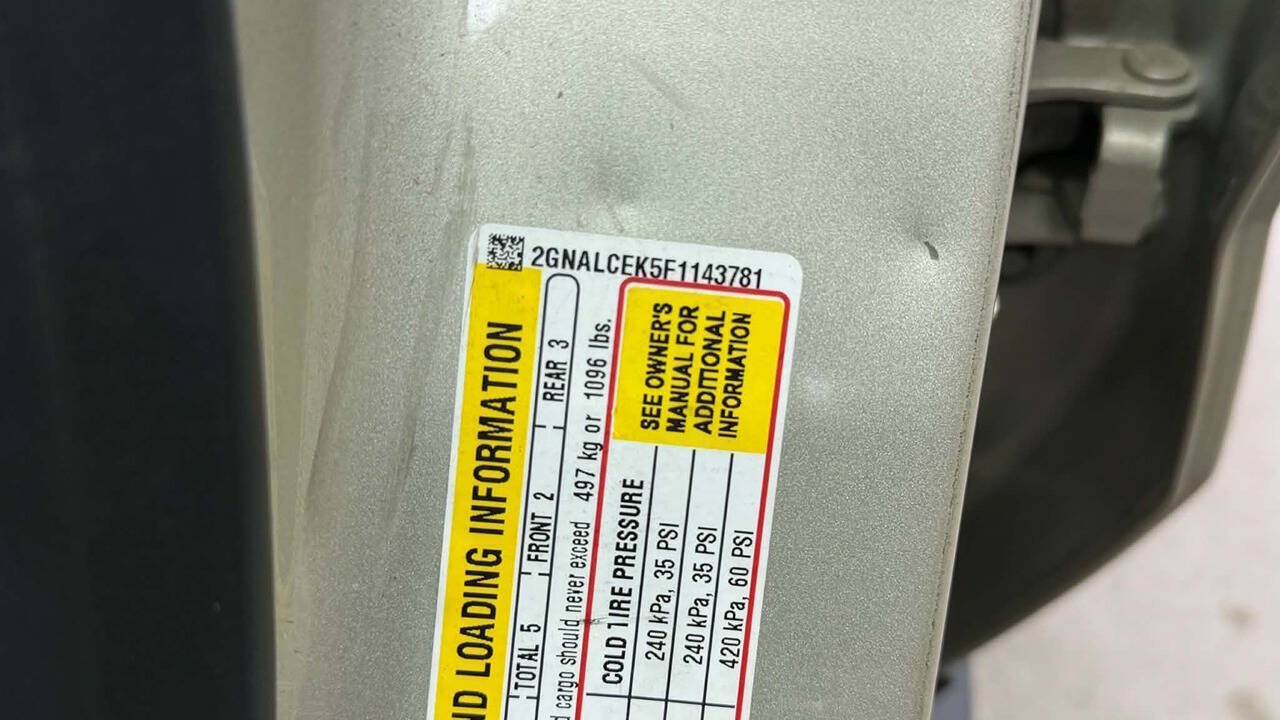Used 2015 Chevrolet Equinox LT w/ Power Convenience Package FWD image 23