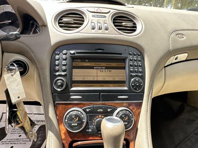 Used 2009 Mercedes-Benz SL 550 image 23