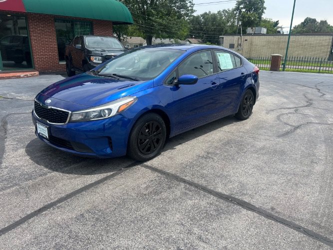 Used 2018 Kia Forte LX FWD image 1