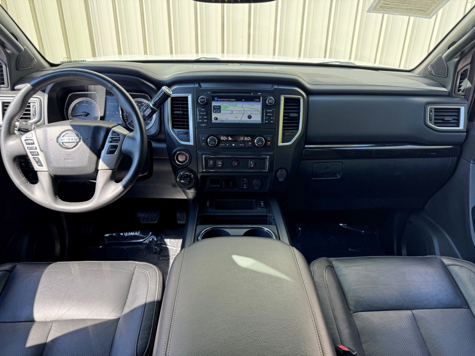 Used 2018 Nissan Titan SL w/ Midnight Edition AWD/4WD image 11