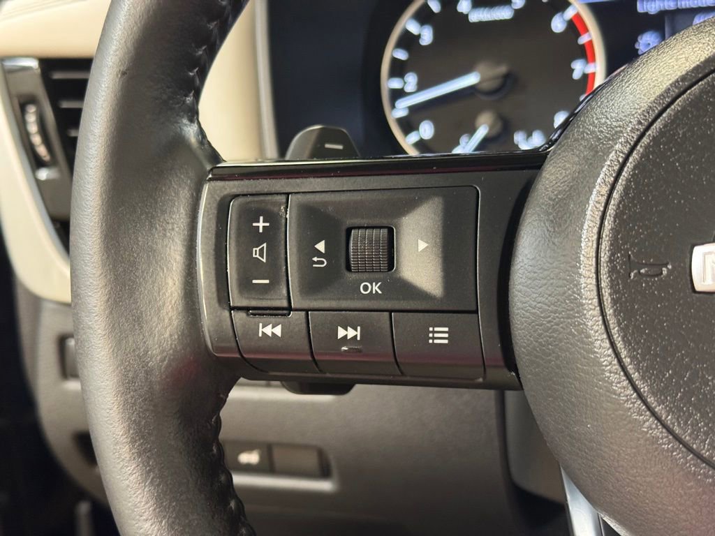 Used 2023 Nissan Rogue SL w/ SL Premium Package AWD/4WD image 35