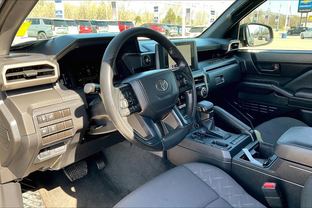 Used 2024 Toyota Tacoma SR image 13