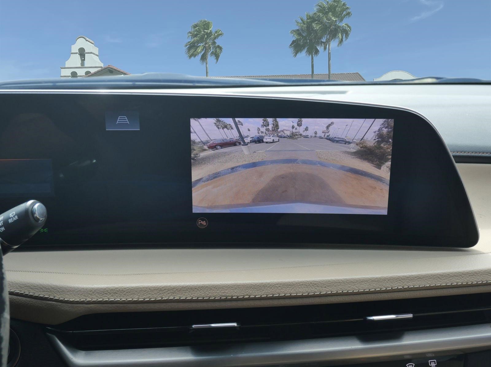 Used 2024 Cadillac XT4 Luxury image 14