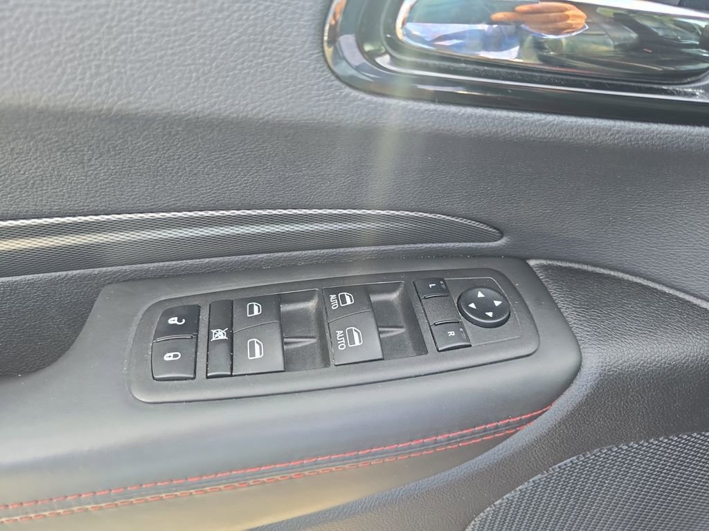 Used 2024 Dodge Durango GT AWD/4WD image 11